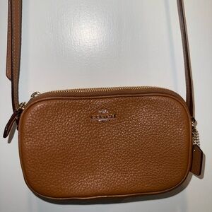 Coach Pebble Leather Camera Crossbody Bag Brown Saddle Gold Hardware